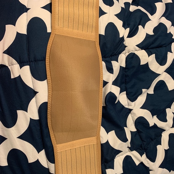 Maternity belly band NWOT - Picture 1 of 2